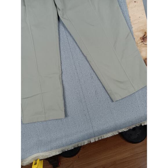 Tommy Hilfiger Vintage Chino Pants 34X31 Khaki Tan Pleated Logo Preppy - Picture 5 of 12